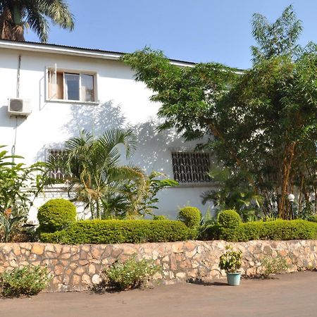 Shangri-La Hotel Uganda Kampala Exterior photo