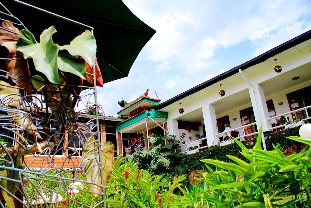 Shangri-La Hotel Uganda Kampala Exterior photo